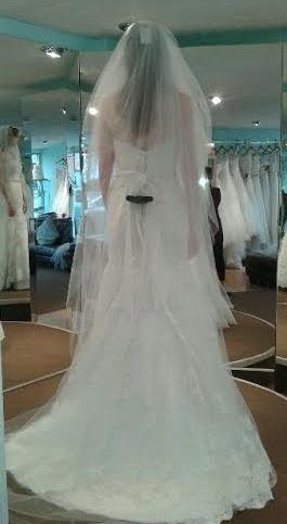 *Flash* Having second thoughts about my dress!