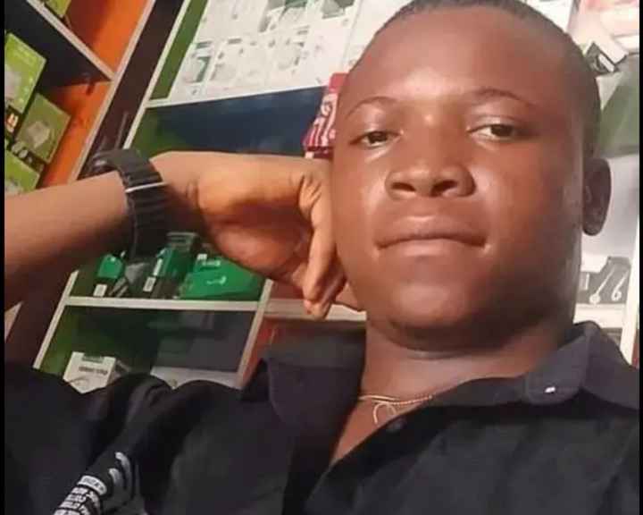 Time to dress shop? - 1