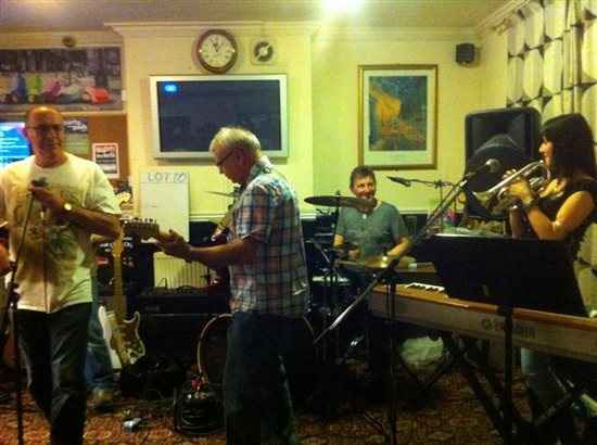 Re: September 2014 Brides :)