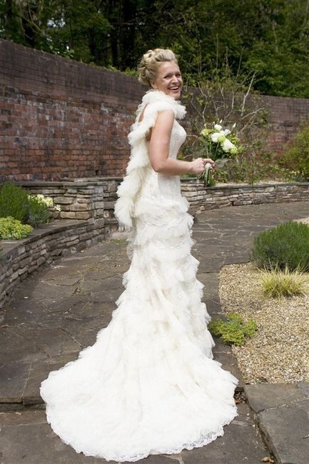 Re: invitation to flash your wedding dress!!!