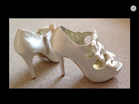 Re: Sunday morning shoe flash- let's see yours :-)