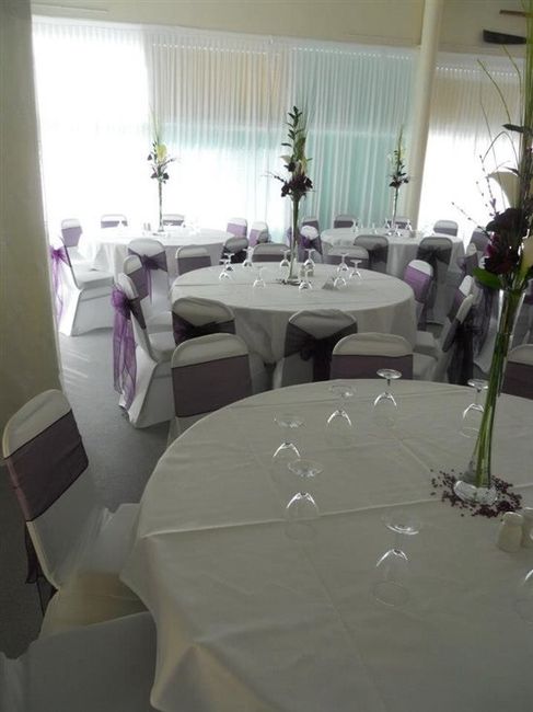 Under 9 months - cheeky flash :)