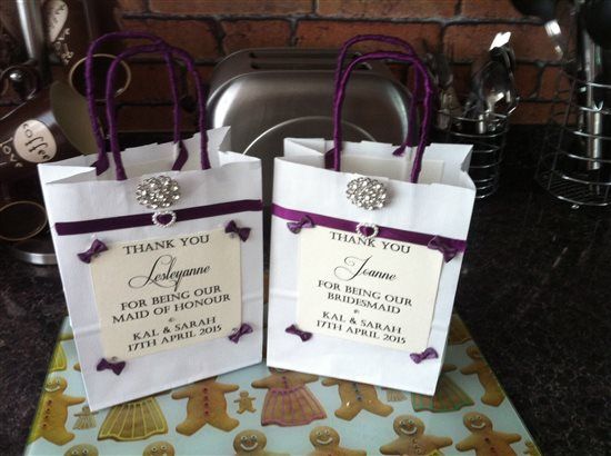 Re: Under 9 months - cheeky flash :)