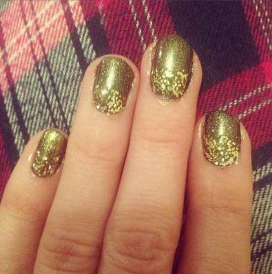 Re: Christmas nails