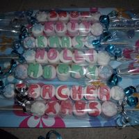 Re: Help! Need ideas for kids table favours with a christmas twist!