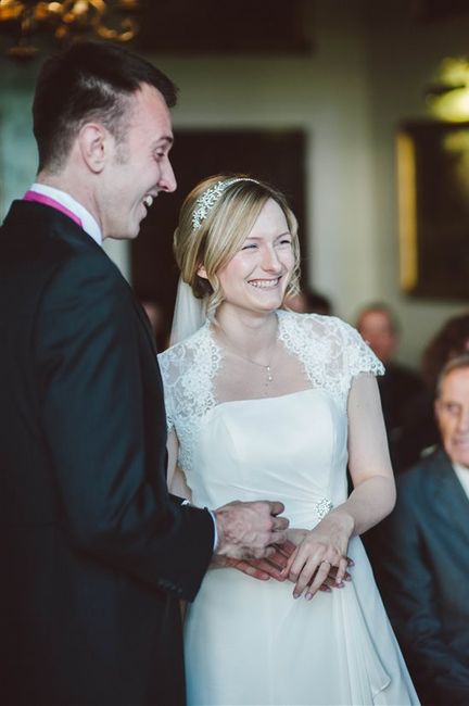 I am now a Mrs! *Flash and report* :)