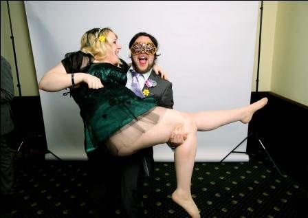 Re: OM'S Funny or non edited wedding pics??