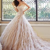 Re: Coloured wedding dresses
