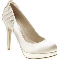 Re: Wedding shoes?