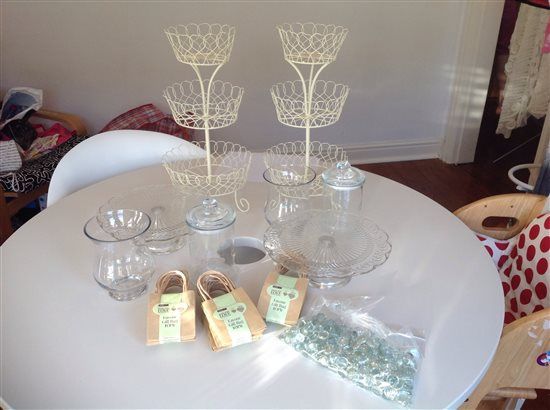 Re: Various items from our vintage June wedding