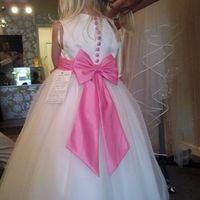 Re: Bridesmaid Dresses - anyone up for a flash???