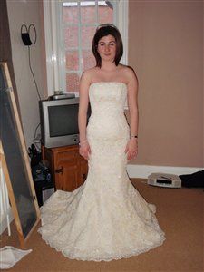 Bouncing my dress pics for Cosmopolitan ............Finally after 8 months of Hitching, I am going t