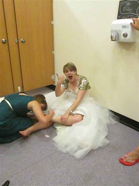 Re: Congrats to the New MRS CanaryBride!! *flash*