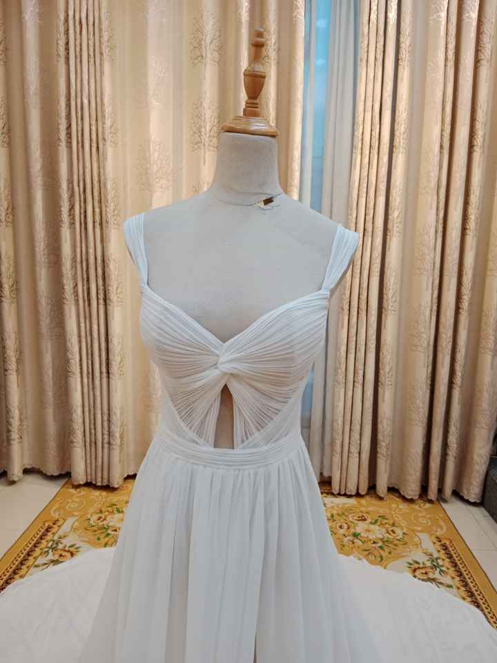Hi guys, how do you like my dress? - 4