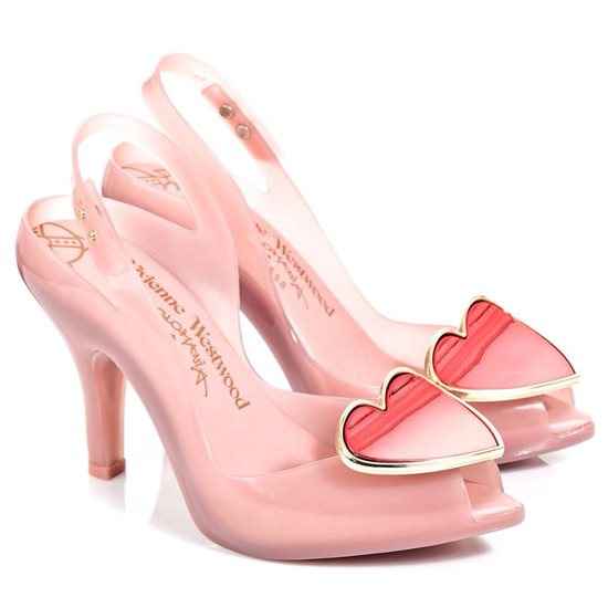 Re: DESPERATE!!! Heart set on limited edition wedding shoes! :(