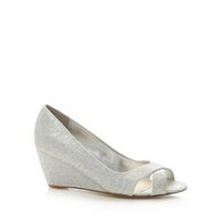 One month 2 week to go and.......FLASH!