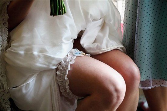 Re: Anyone having a garter?