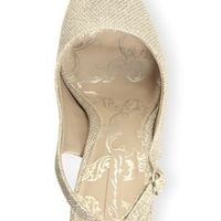 Re: lets all flash our wedding shoes!!!