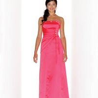 Re: Please flash me your bridemaid dresses