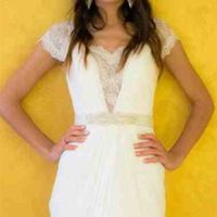 Re: Are there any Pronovias 'Urbina' brides to be out there?