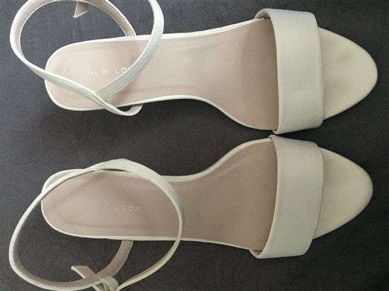 Selling bits left over from our wedding :-) (Royal Blue, Silver theme)