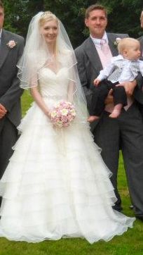 Re: **xlovebirdsx is married!!** report to follow... *flashy flash!*