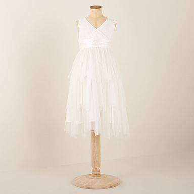 Aww my beautiful flower girl **flash**