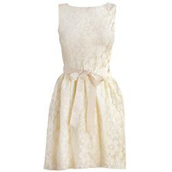 Re: Bridesmaid wearing same/similar colour as bride....***Flash***