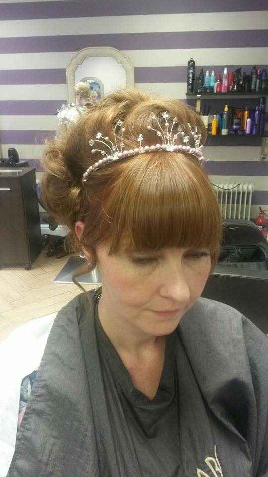 Re: Tiara flash...ideas needed