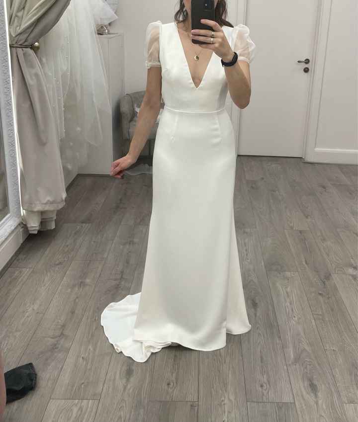 Is my dress unflattering? - 1