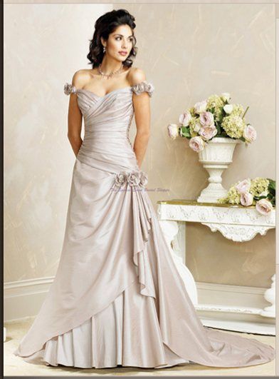 Re: Would you wear a veil with this dress?