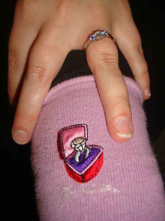 Re: Pls flash your engagement rings....