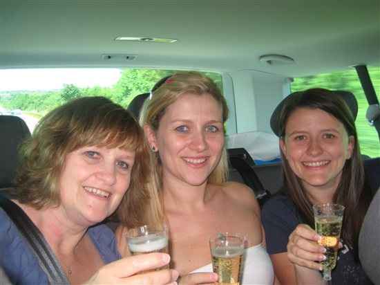 Re: ***Knees' Australia Wedding Report***