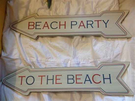 ***Lots of lovely items for sale. Beach, blue and general wedding items***