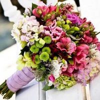 Chaircover sashes not the same colour as Bridemaid dresses **Flashes**