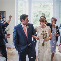 At last.... I have my wedding pics!! *Flash*