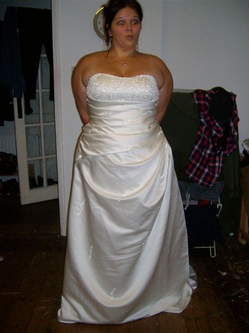 *FLASH* Everything except my Tiara (wedding outfit!) 