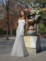 Re: How much are wedding dresses from the different designers eg. mori lee and please flash yours