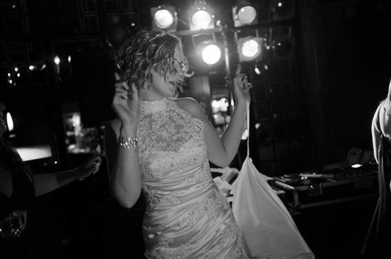 Re: My wedding photos!! flashes!