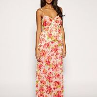 Wearing a maxi dress as a guest?