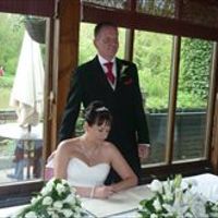 Married 4 May 2012 - Bedfordshire (recommendations and flashes)