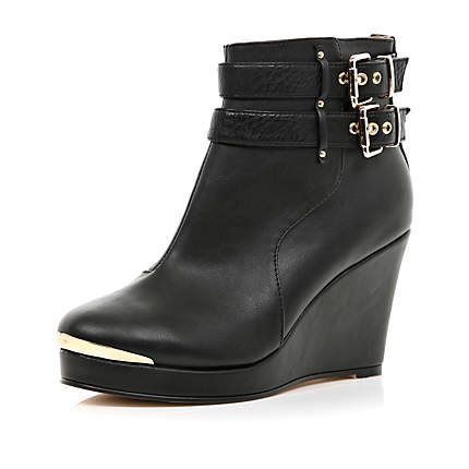 Re: Shoe Boots - Flash em!