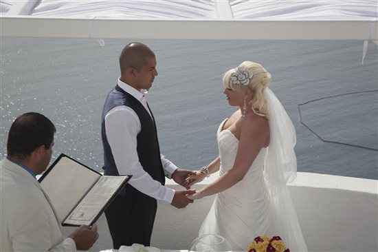Back from my amazing Santorini wedding!!... :) Loved it! (Falshes) xx