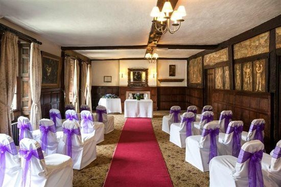 Re: how to incorporate my exotic flowers with a 17th Century Coaching Inn Venue