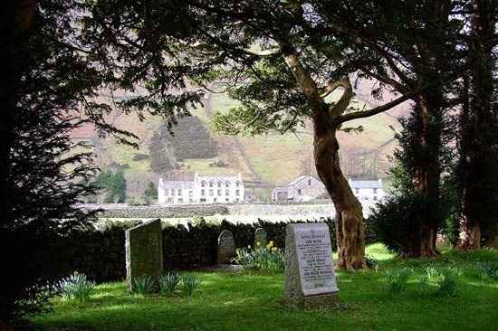 Re: Cheap/Unusual Wedding Venues?