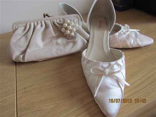 Re: Is anybody planning to wear their wedding shoes again??