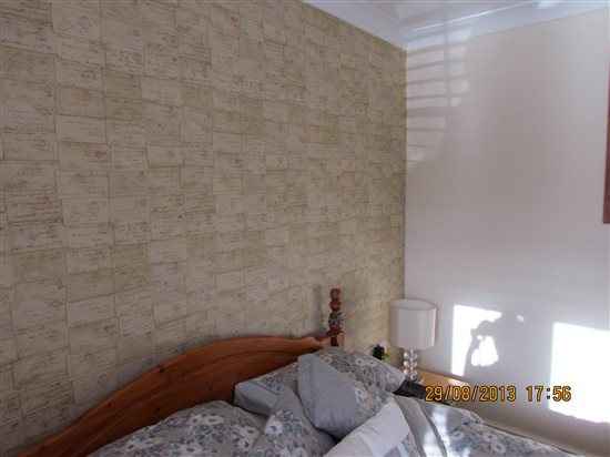 Re: Show me your wallpaper; go on!!