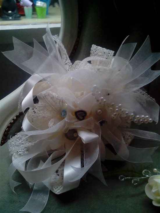 Re: August 2014 brides??