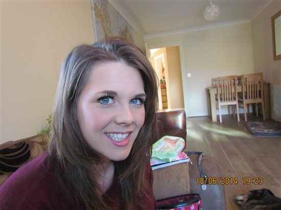 Re: Lovely make up dodgy pics