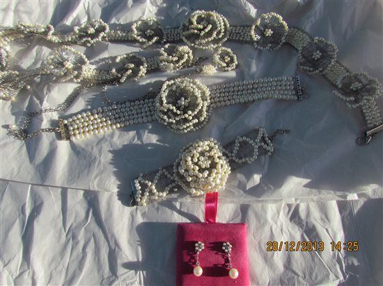 Re: Please inspire me with your jewellery choices for your wedding!